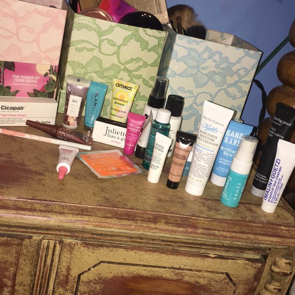 Beauty Sample Bundle